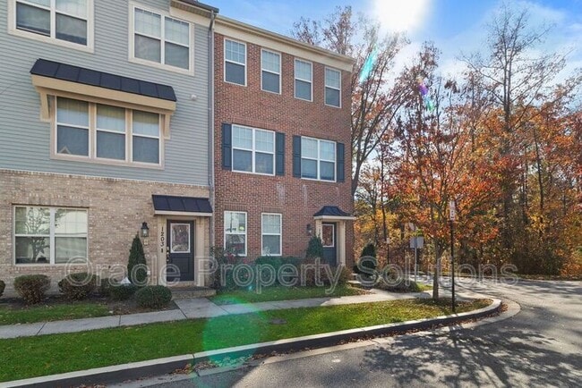 Photo - 1201 Falcon Point Dr