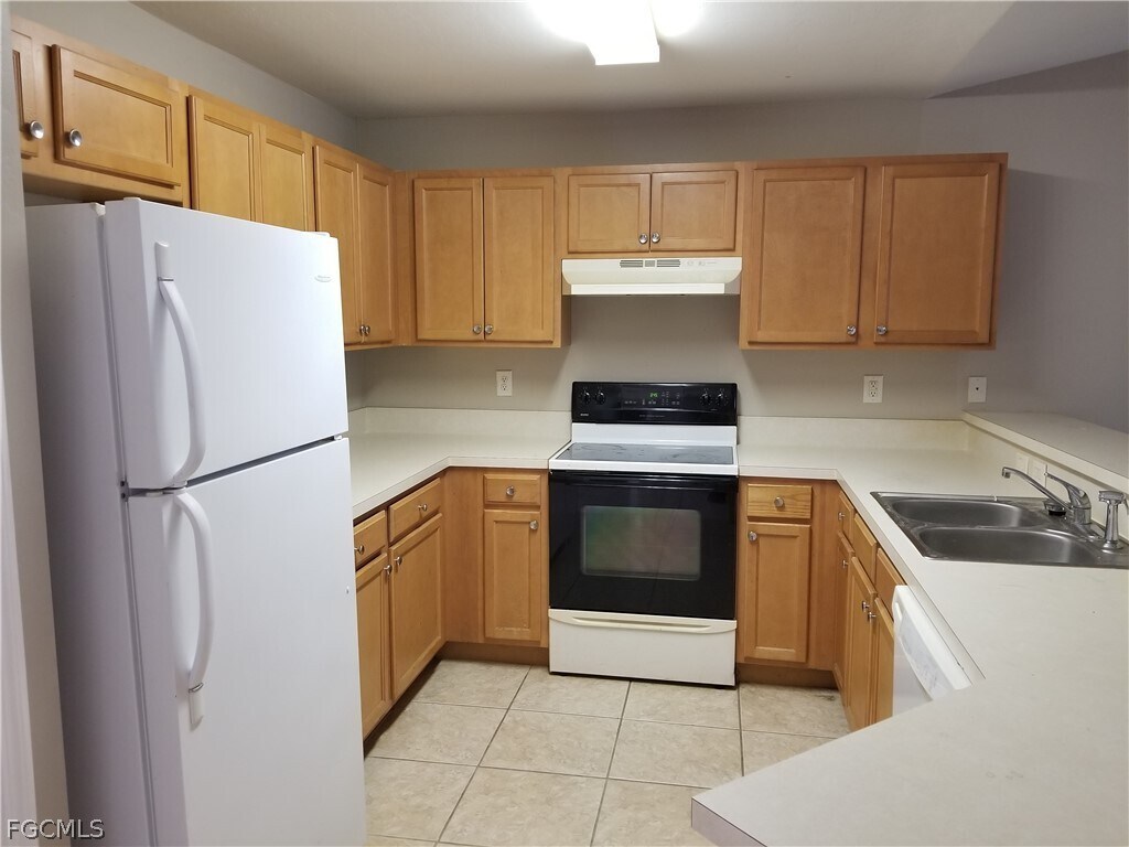 Photo - 907 Chenault St