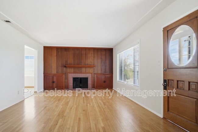 Photo - 60 Davidson St