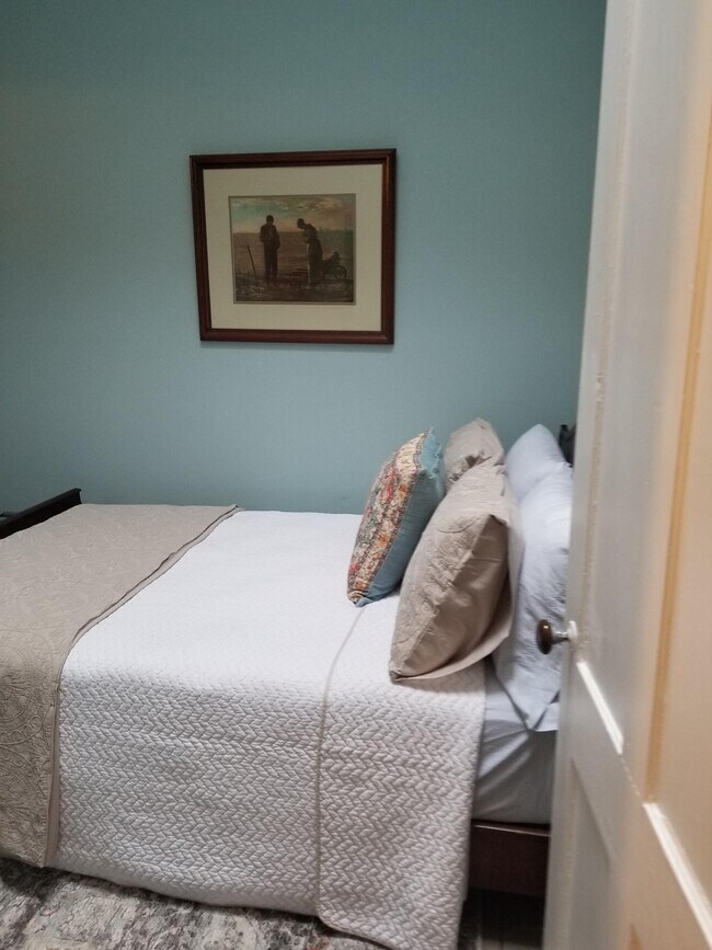 Photo - 47 W Main St Unit 2