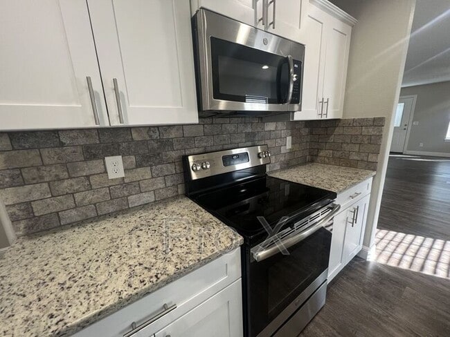 Photo - 1827 S Pennsylvania Ave