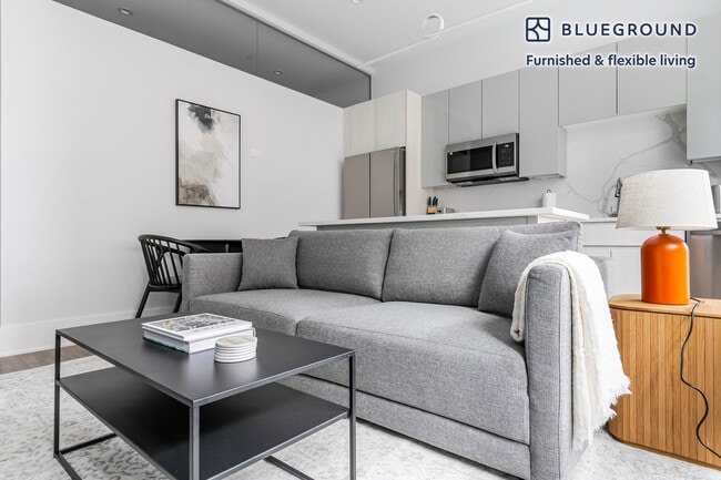 Photo - 812 W Adams St Unidad FL5-ID1253