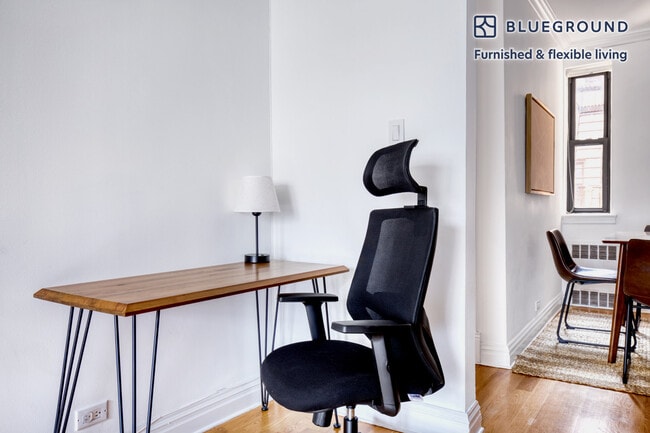 Photo - 108 W 15th St Unidad FL5-ID205