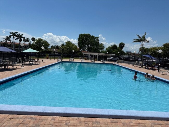 Photo - 501 Three Islands Boulevard Unit 303