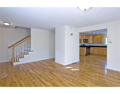 Photo - 7 Hiawatha Rd