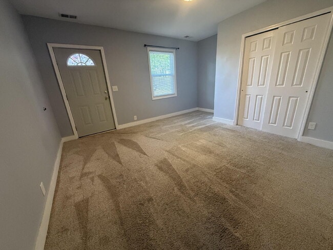 Photo - 2 bedroom, 1 bathroom House deep in the heart of the Highlands.