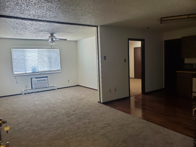 Photo - 2837 W 28th St Apartamento Unidad #70
