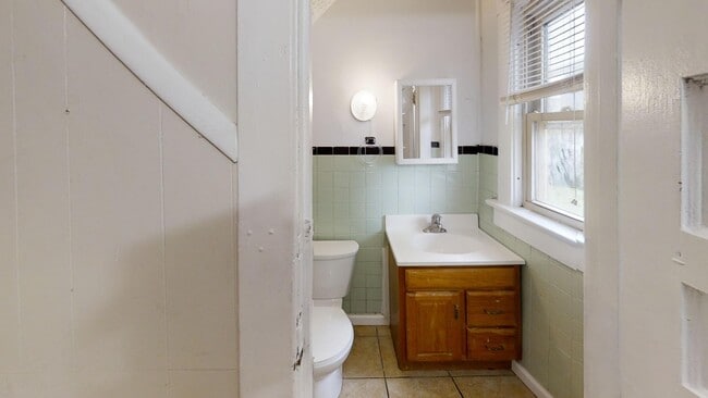 Photo - 58 E 12th Ave