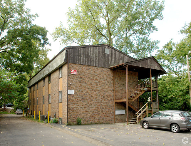 Building Photo - 189 W Patterson Ave Rental