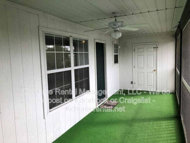 Photo - 6836 N Olive St