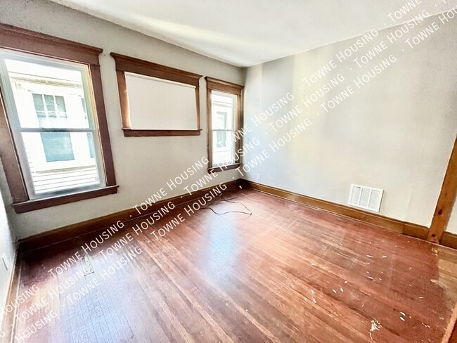 Photo - 145 Southside Pkwy Unit Upper left