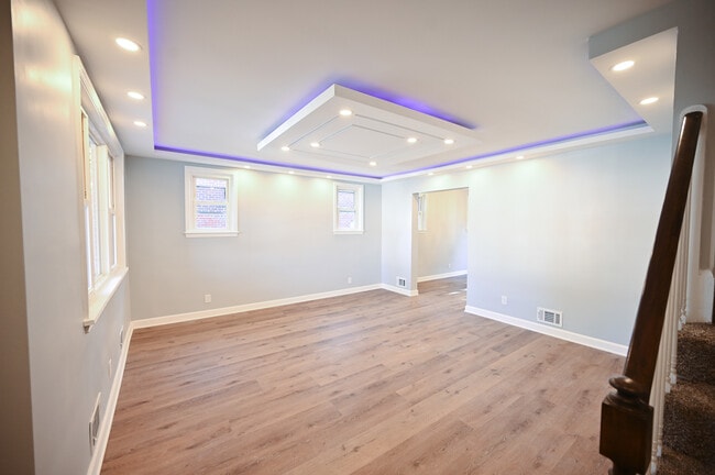 Building Photo - 3405 Ludgate Rd