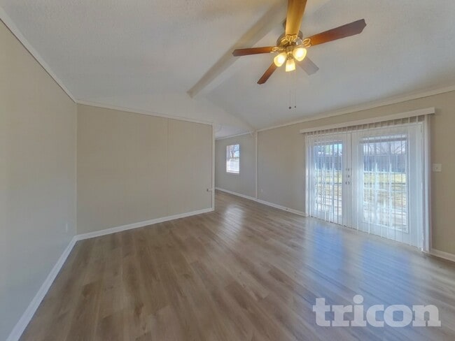 Photo - 1016 Kay Lynn St