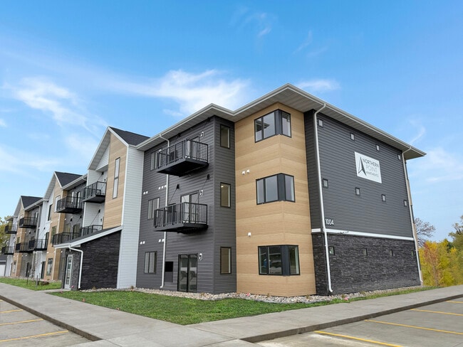 Building Photo - Northern Point Apartments