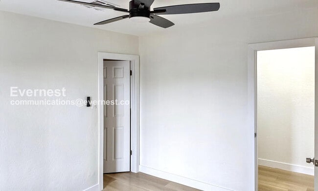 Photo - 2317 W Adams St