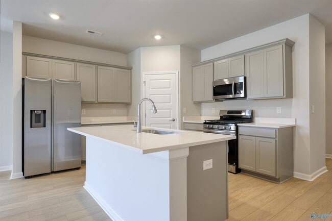 Photo - 12392 Whitcomb Cir