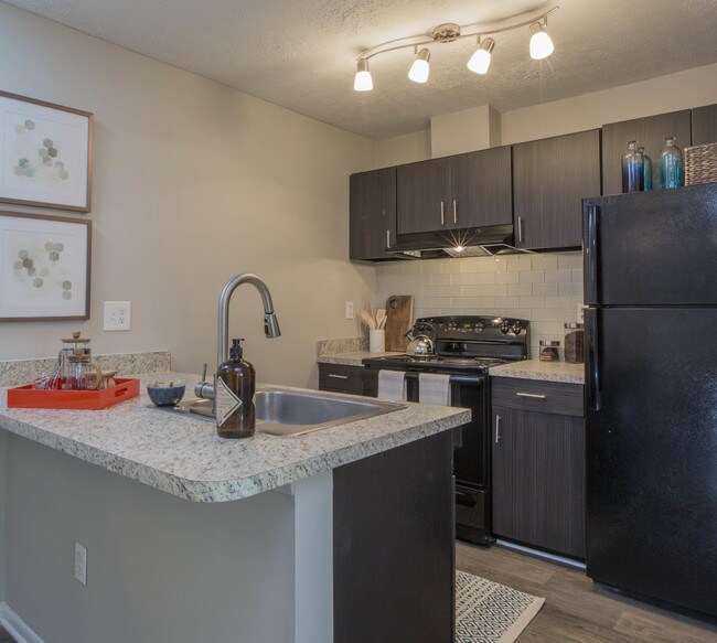 Hamilton at Kings Place Apartments For Rent in Columbia, MD