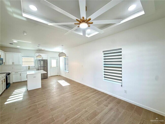 Photo - 13 Brookside Bend St Unit 4