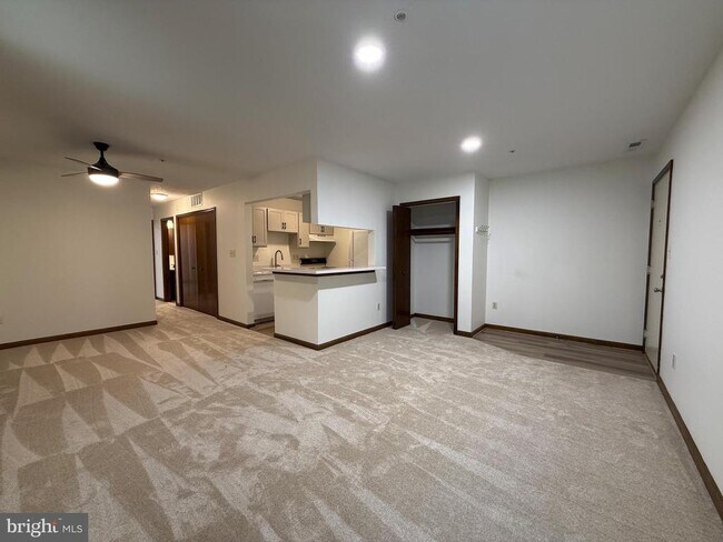 Photo - 44790 Locust Ridge Ct Unit 9B