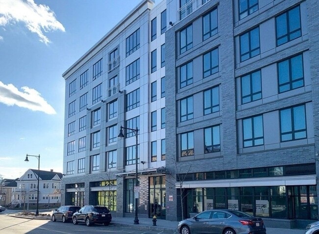 Photo - 1973 Dorchester Ave Unidad 5004