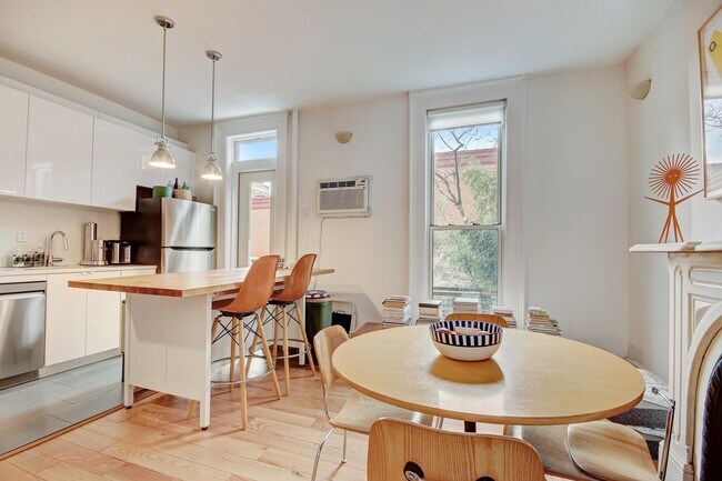 Photo - 520 Manila Ave Unit 1