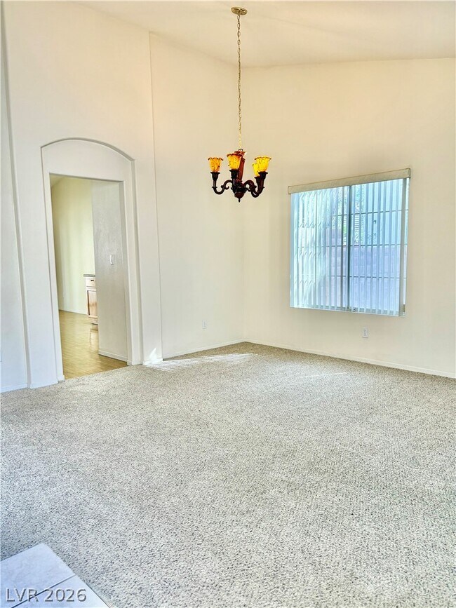 Photo - 1736 Navarre Ln