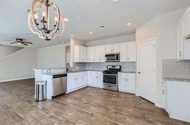 Photo - 324 Sandhill Piper St