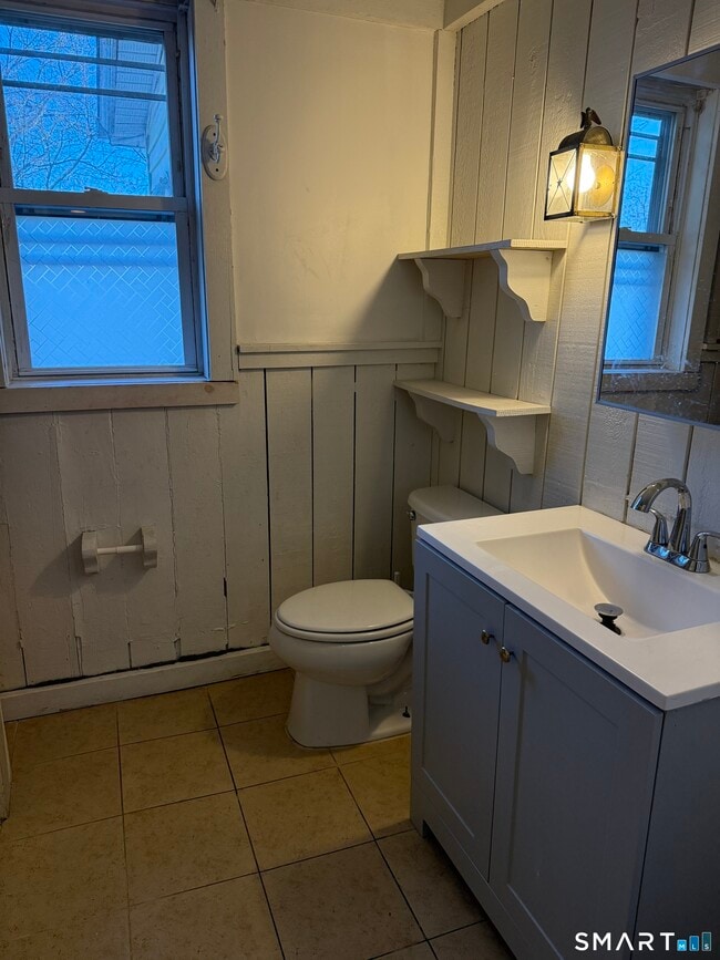 Photo - 1566 North Ave