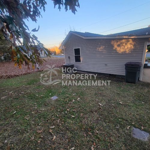 Photo - 1004 Ware St