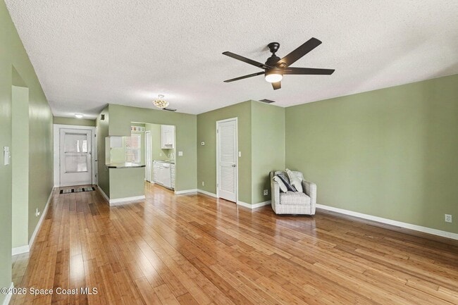 Photo - 1047 Small Ct Unit 38