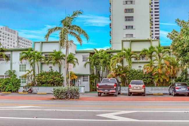 Photo - 1346 Alton Rd Unidad B4