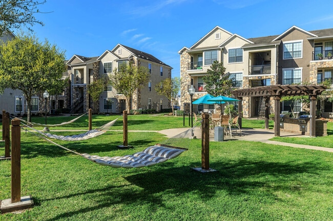 Building Photo - Mason Park