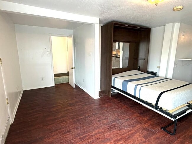 Photo - 808 Edgecliff Terrace