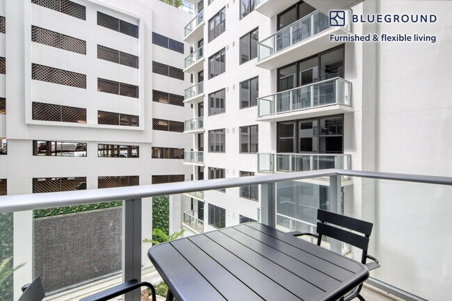 Photo - 419 SE 2nd St Unit FL4-ID12