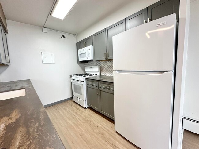 Photo - 3817 Ventnor Ave Unit 1201