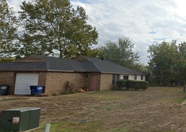 Photo - 123 Prairie Creek Cir