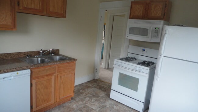 Photo - 540 Short St