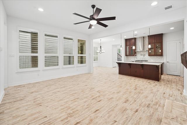Photo - 8047 Sunflower Ln