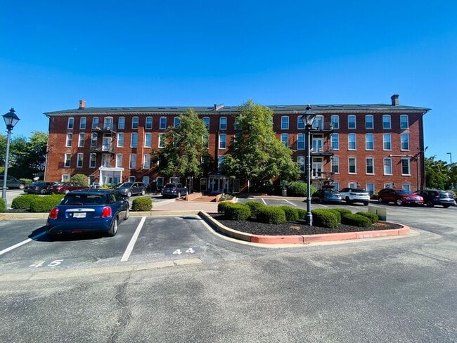 Building Photo - 2639 Boston St