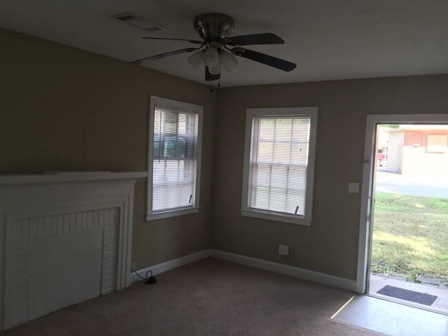 Photo - 2205 Camille Dr Unit A