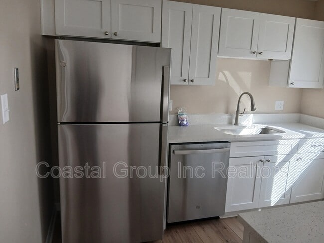 Photo - 412 Chinaberry Cir