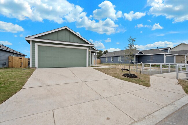 Building Photo - 14722 Dillard Ml