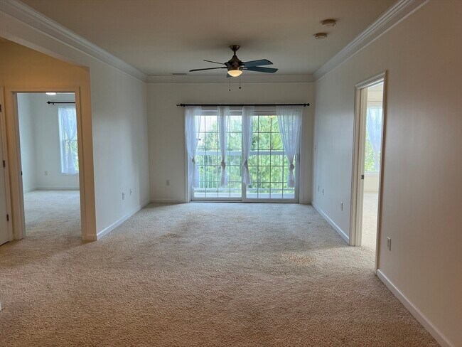 Photo - 132 Clocktower Dr Unit 312