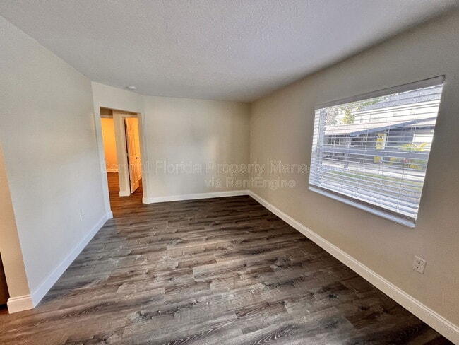 Photo - 2408 Formosa Ave