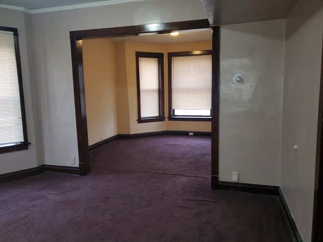 Photo - 11921 S Lowe Ave Unit 2