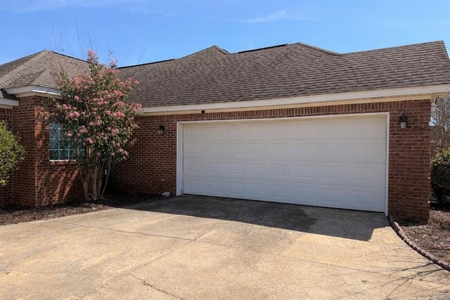 Photo - 428 Maribeth Loop