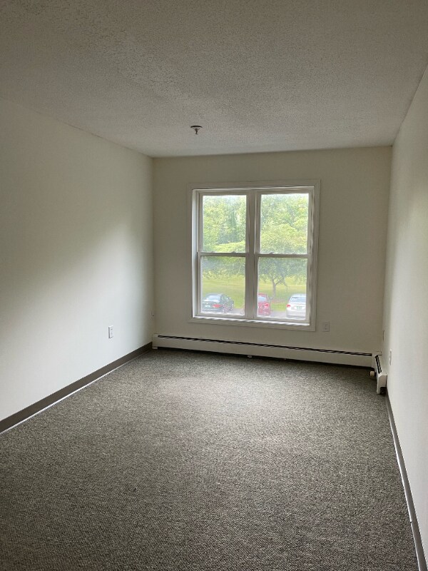 498 Marlboro Rd Apartment Unit N16 Brattleboro, VT