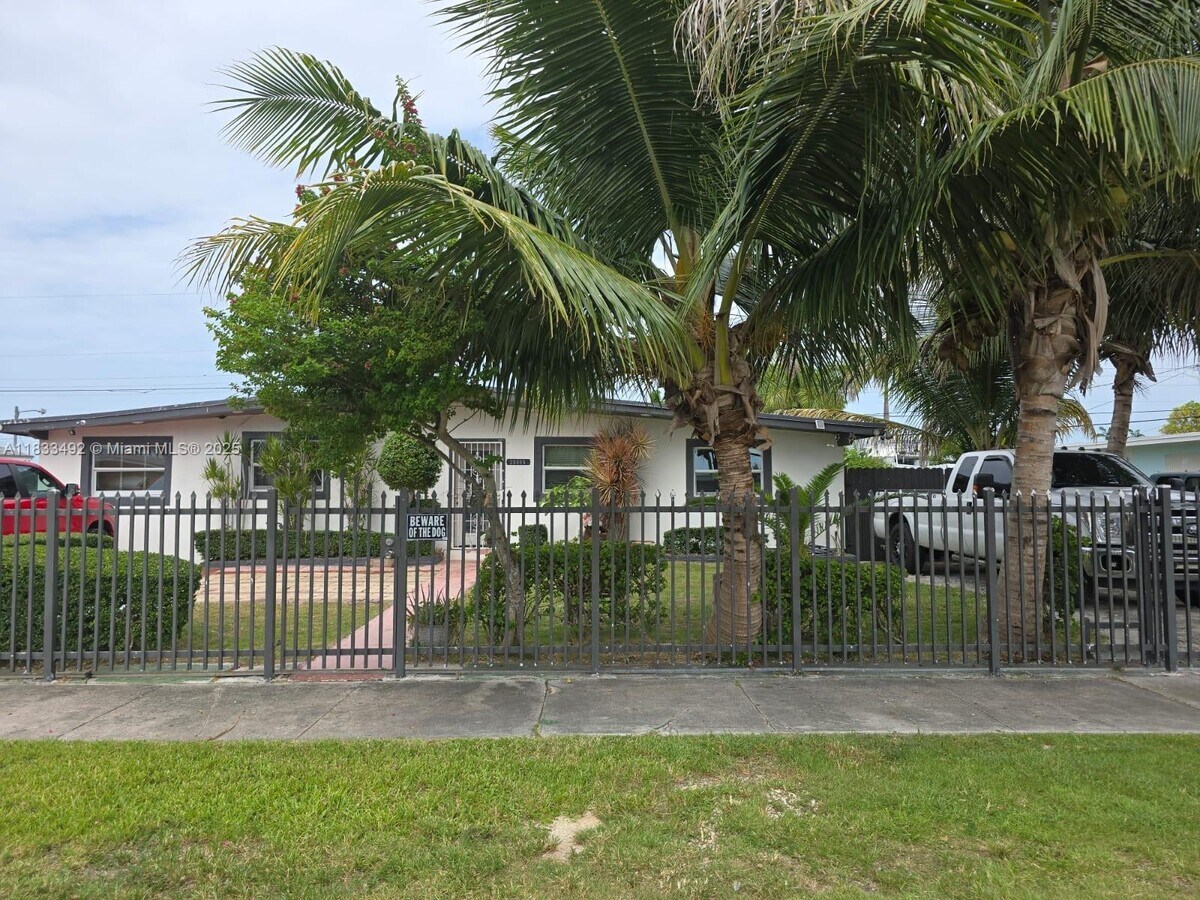 Photo - 29005 SW 144th Ct Casa