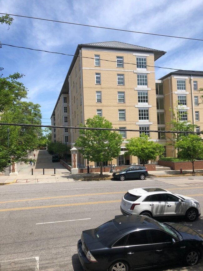 Photo - Luxury 2 Bedroom 2 Bath Near USC