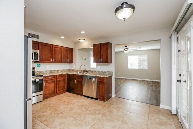Photo - 3421 E Dragoon Ave